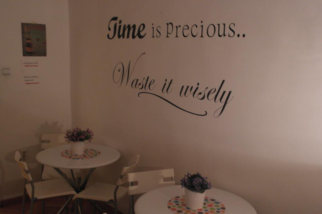 Time Hostel Belgrad Zewnętrze zdjęcie